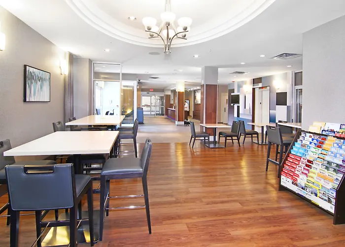 Holiday Inn Express And Suites Calgary By Ihg