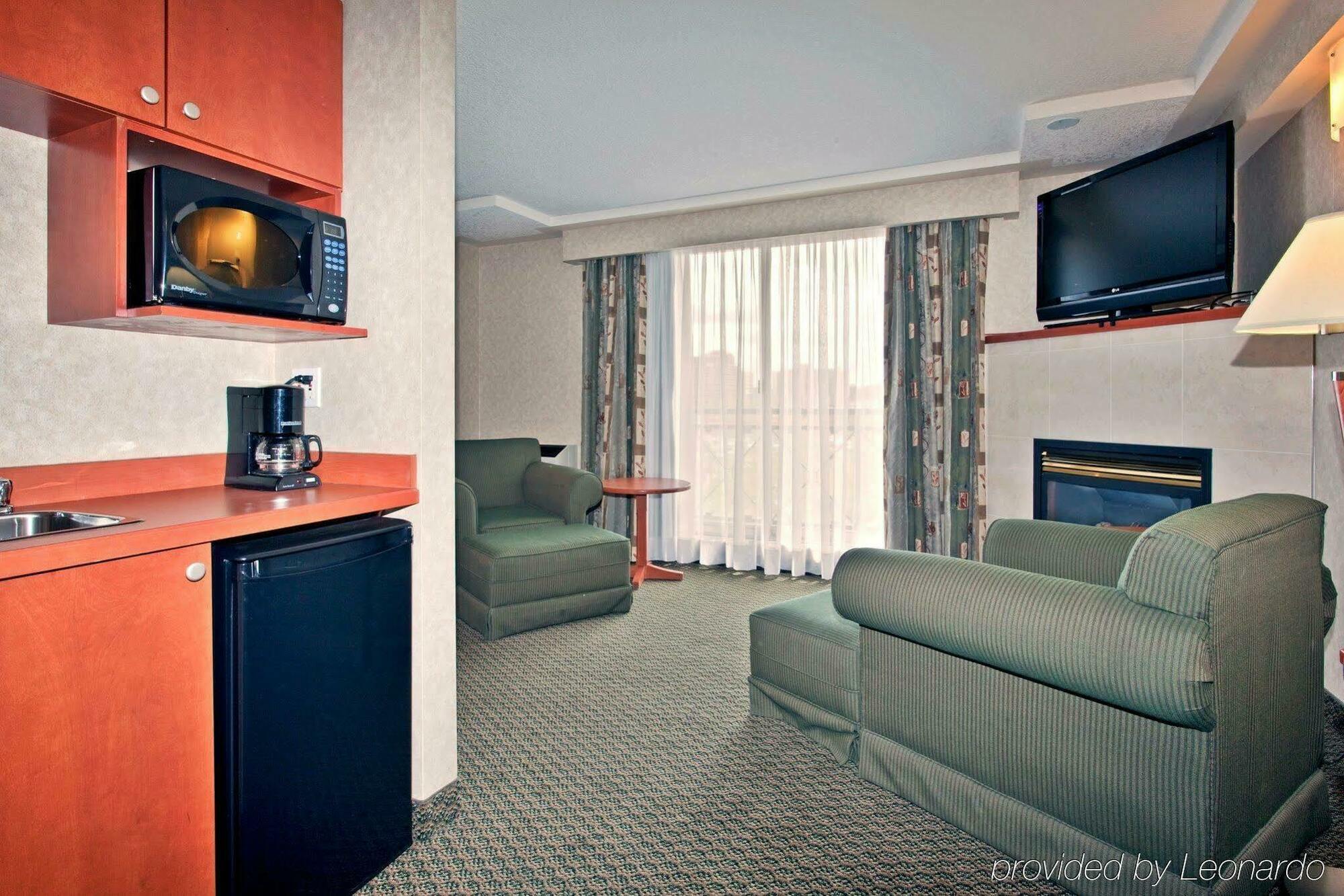 Express And By Ihg